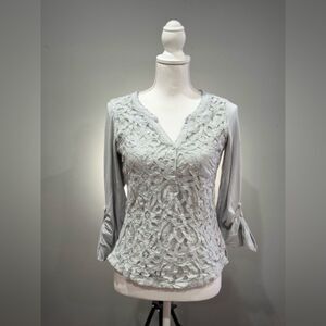 SALE! Light Blue Nine 1 Eight Lace Overlay Top Size M EUC